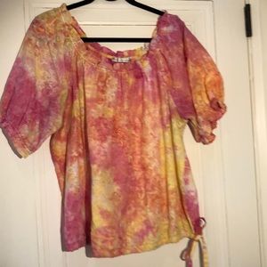 Peter Nygard tie-dye spring and summer blouse